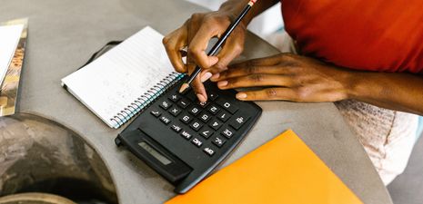 





 Assistant(e) Comptable - En alternance - Offre Pôle Emploi N°  160WFDX 


