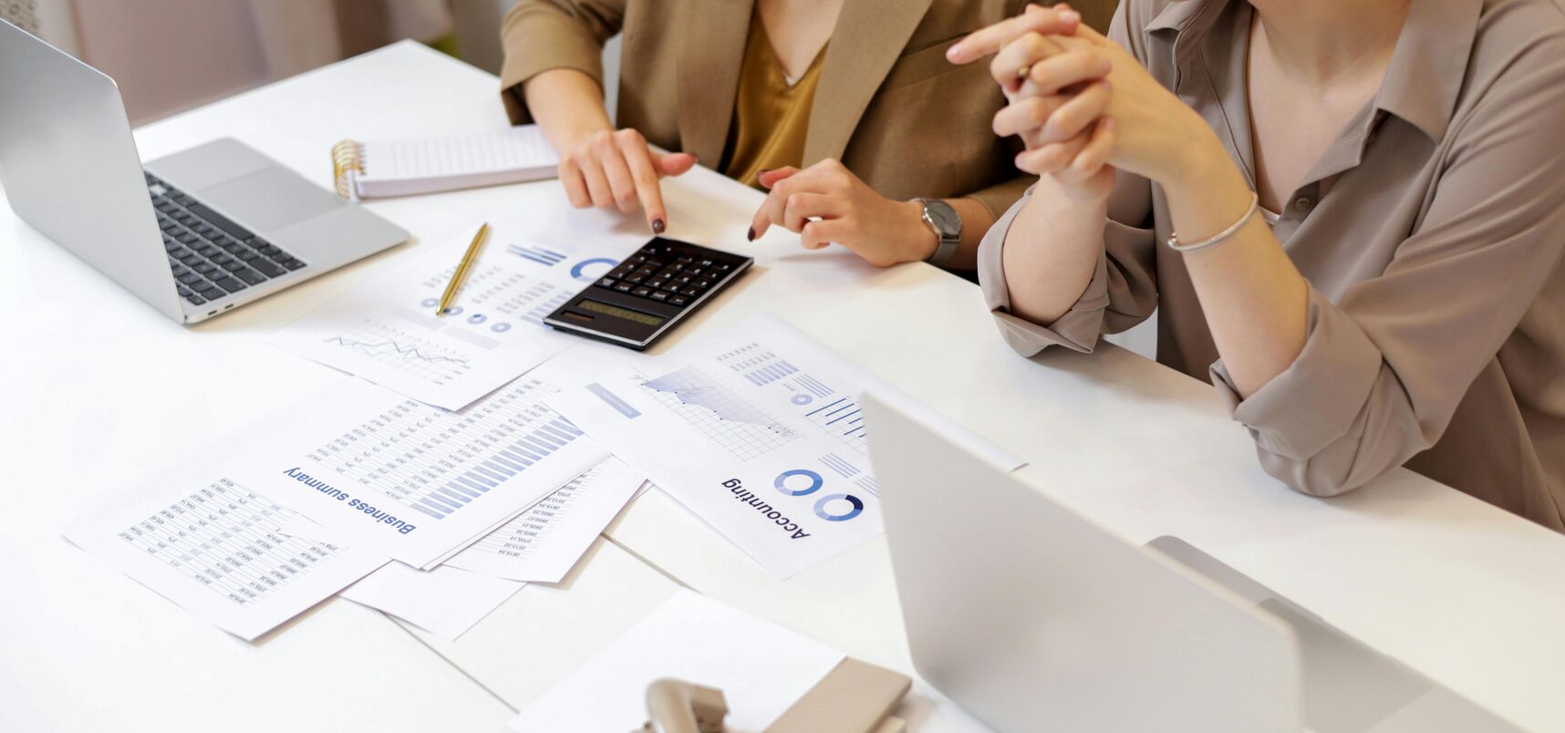 

<!-- THEME DEBUG -->
<!-- THEME HOOK: 'field' -->
<!-- FILE NAME SUGGESTIONS:
   * field--node--title--job.html.twig
   x field--node--title.html.twig
   * field--node--job.html.twig
   * field--title.html.twig
   * field--string.html.twig
   * field.html.twig
-->
<!-- BEGIN OUTPUT from 'themes/custom/capforma/templates/field/node/field--node--title.html.twig' -->
 ASSISTANT (E) COMPTABILITE - DCG H/F - En alternance à la CRAU
<!-- END OUTPUT from 'themes/custom/capforma/templates/field/node/field--node--title.html.twig' -->

